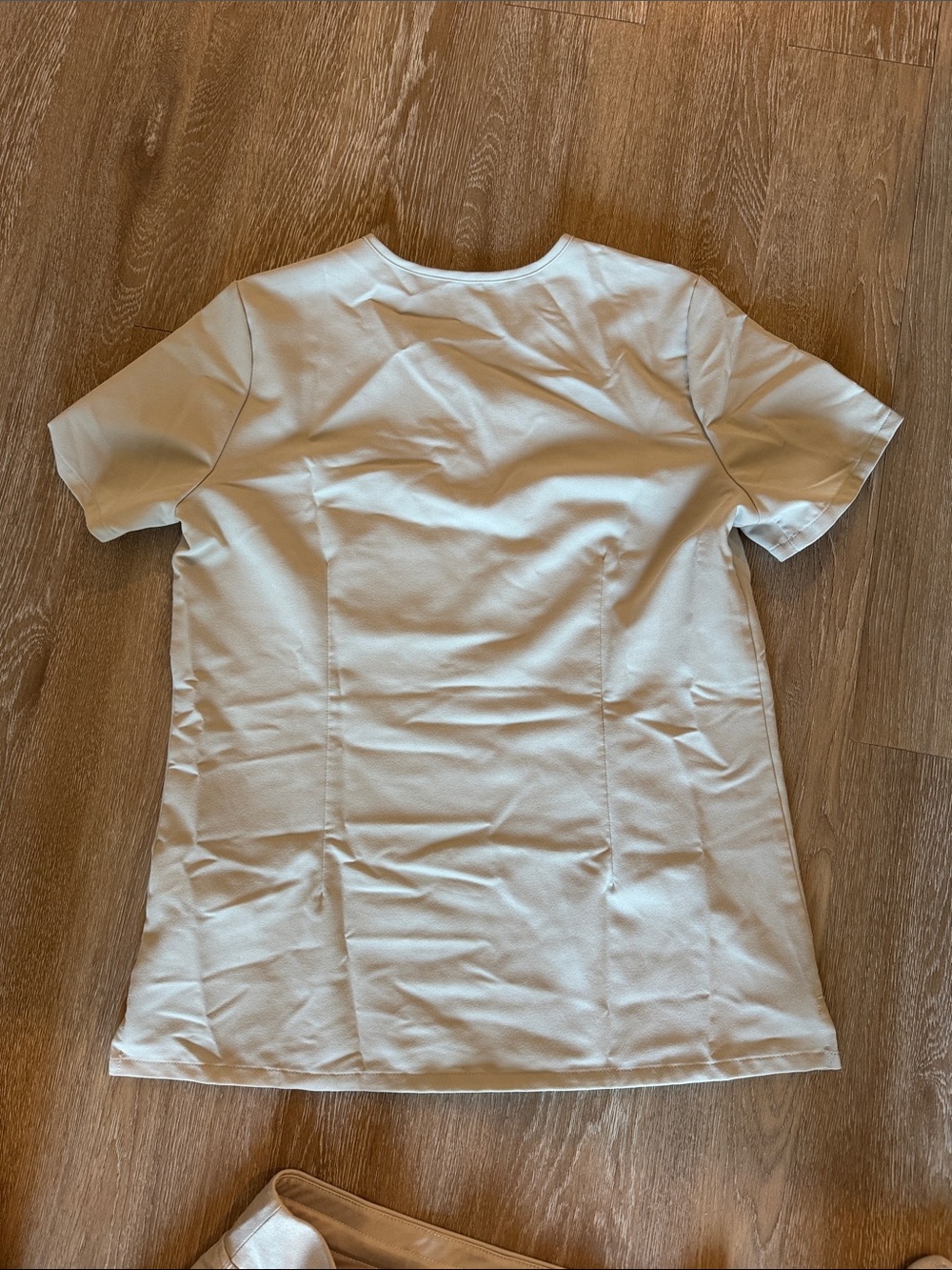 Figs Beige Scrub-Style with Red Drawstring - Picture 4 of 9